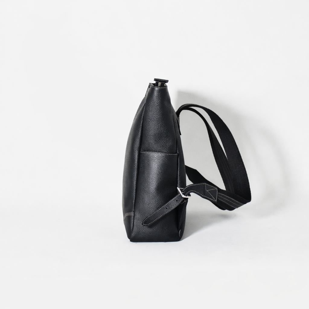 日本製 あいちレザー本牛革リュック&トートバッグ