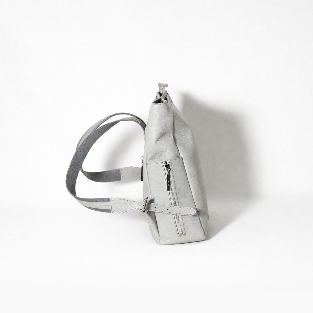 日本製 あいちレザー本牛革リュック&トートバッグ