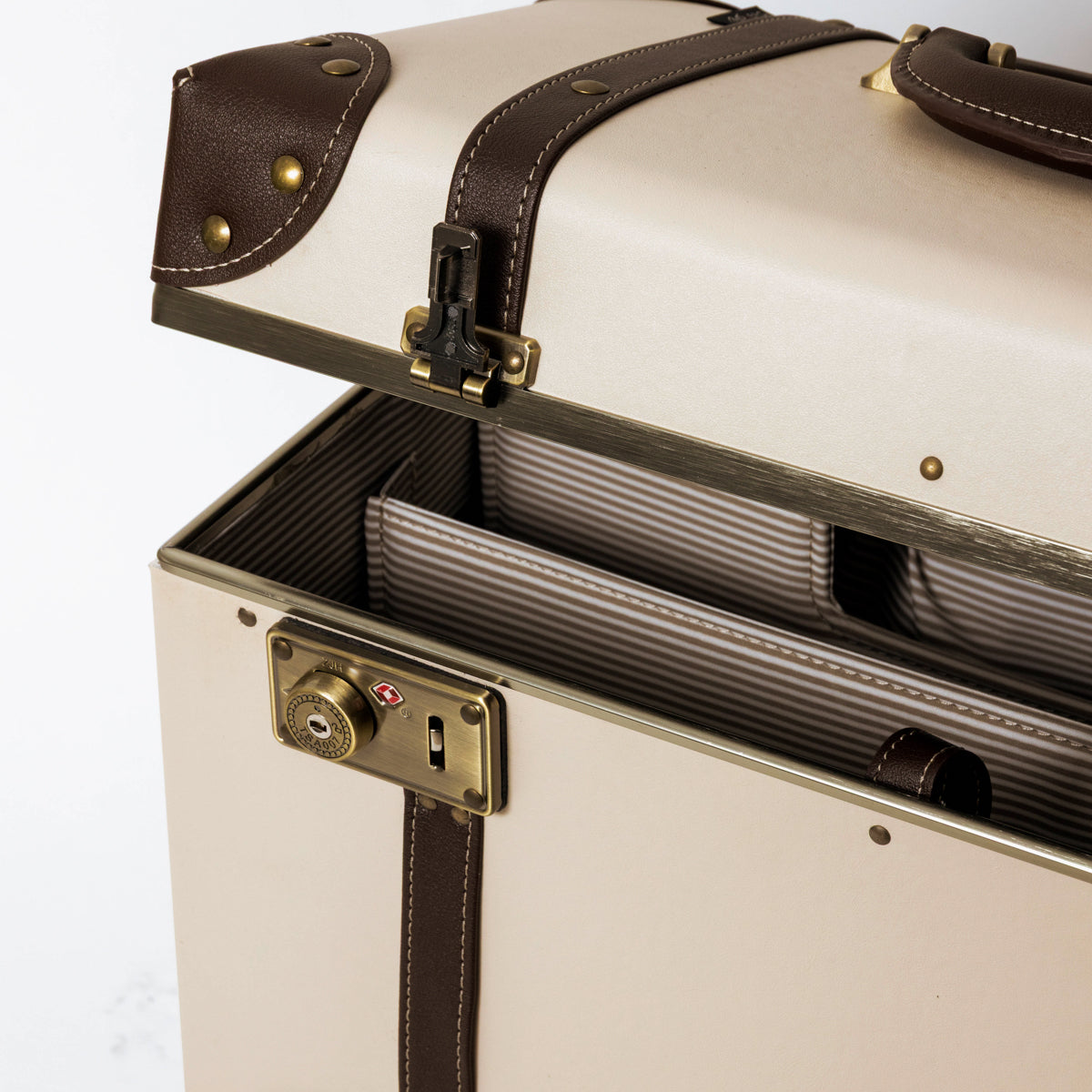 TOP OPEN Trunk Carry L Size
