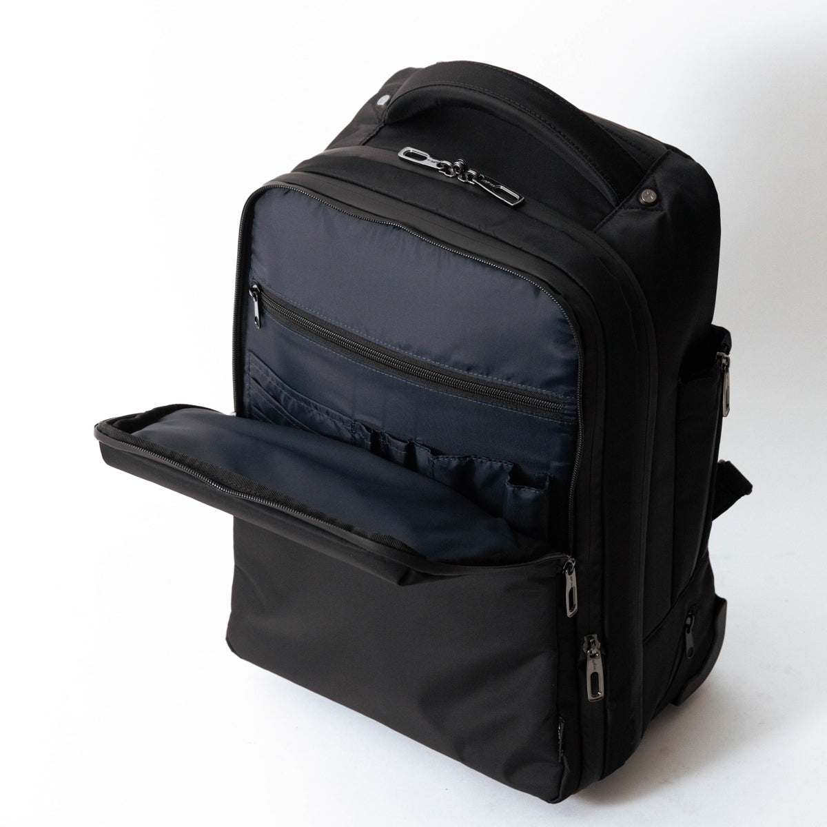 Rain-resistant two-wheeled backpack carry, size S