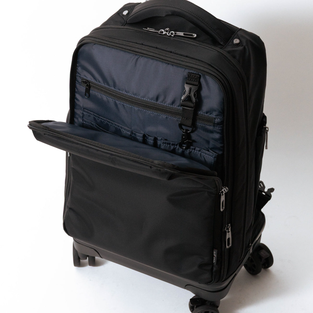 4-wheel backpack carrier, size M