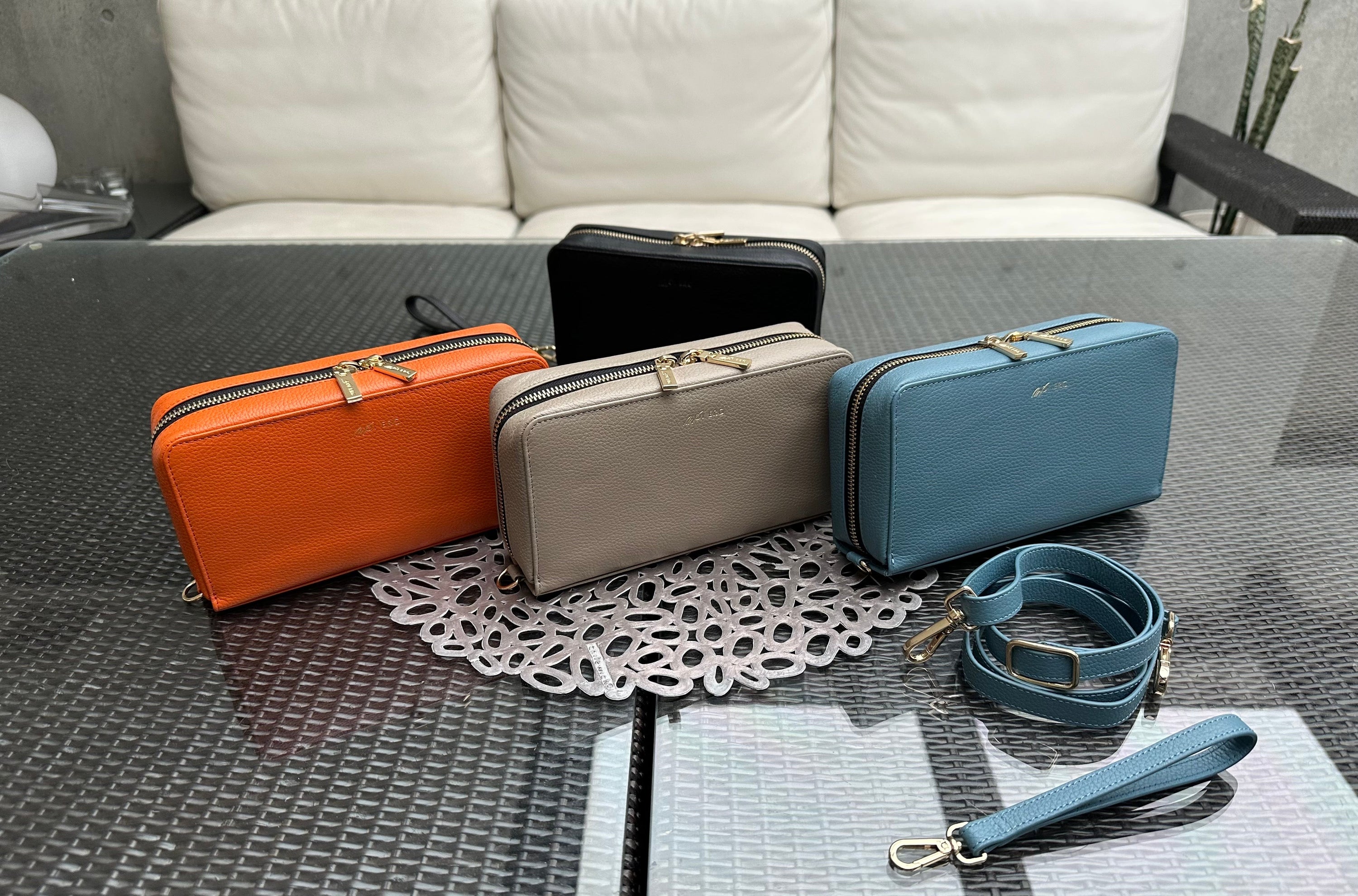 お財布の制作技術とBAGの制作技術を合体させた【３WAYお財布バッグ】に３色追加！