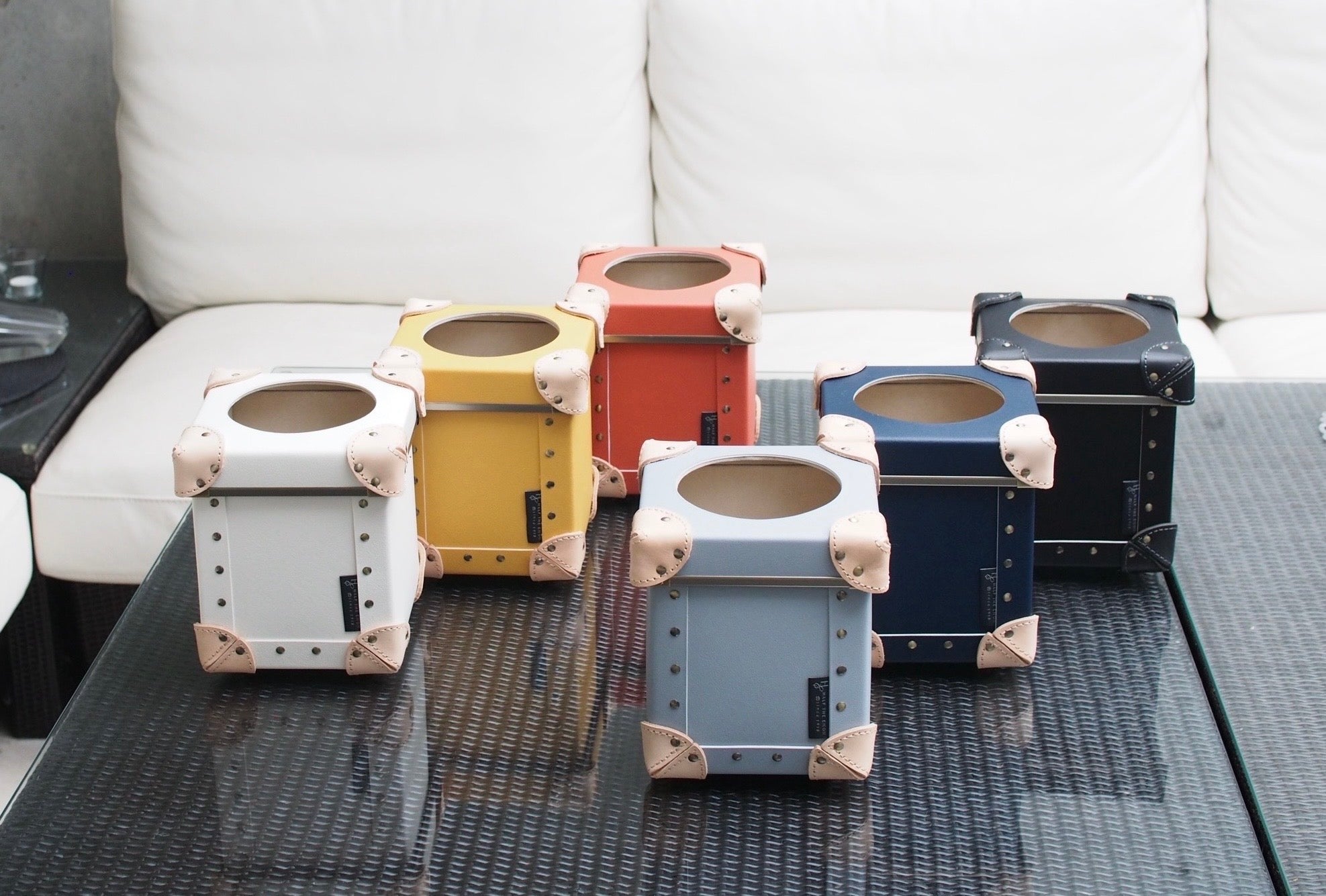 OPEN記念のノベルティ―を商品化【MINIダストBOX】！