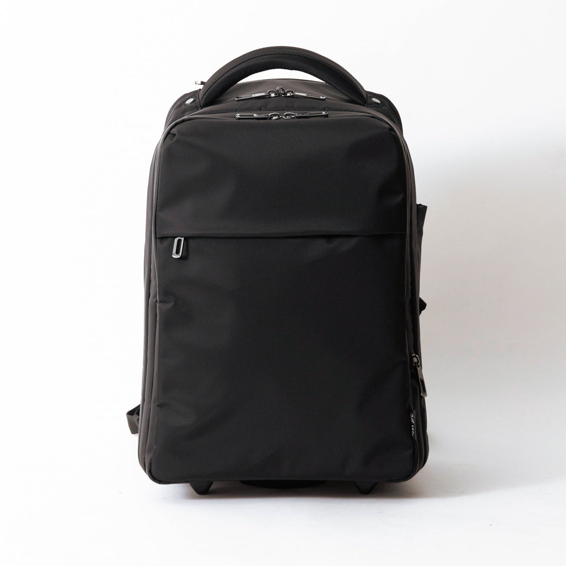 Rain-resistant two-wheeled backpack carry, size S
